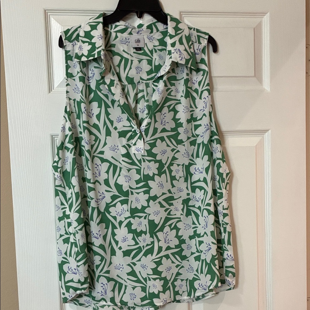 CAbi Green and White Floral Sleeveless Blouse